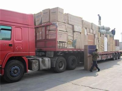 深圳至乌鲁木齐物流专线 高效便捷的一站式门到门运输服务